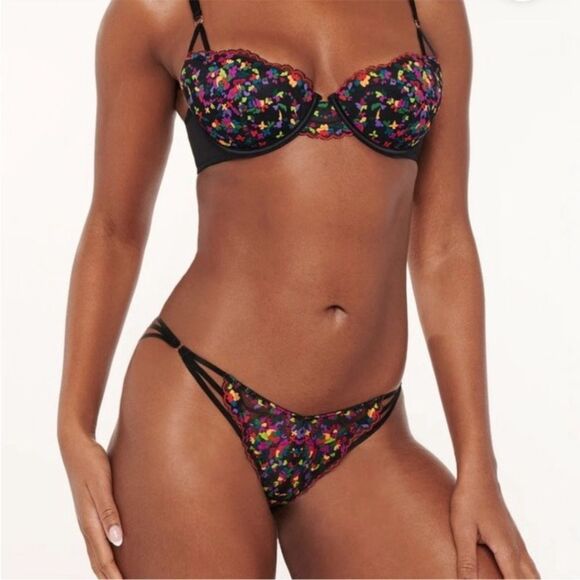 FENTY NWT SAVAGE X FLORAL STRING BIKINI BOTTOM BY RIHANNA IN SIZE EXTRA SMALL - Picture 4 of 8